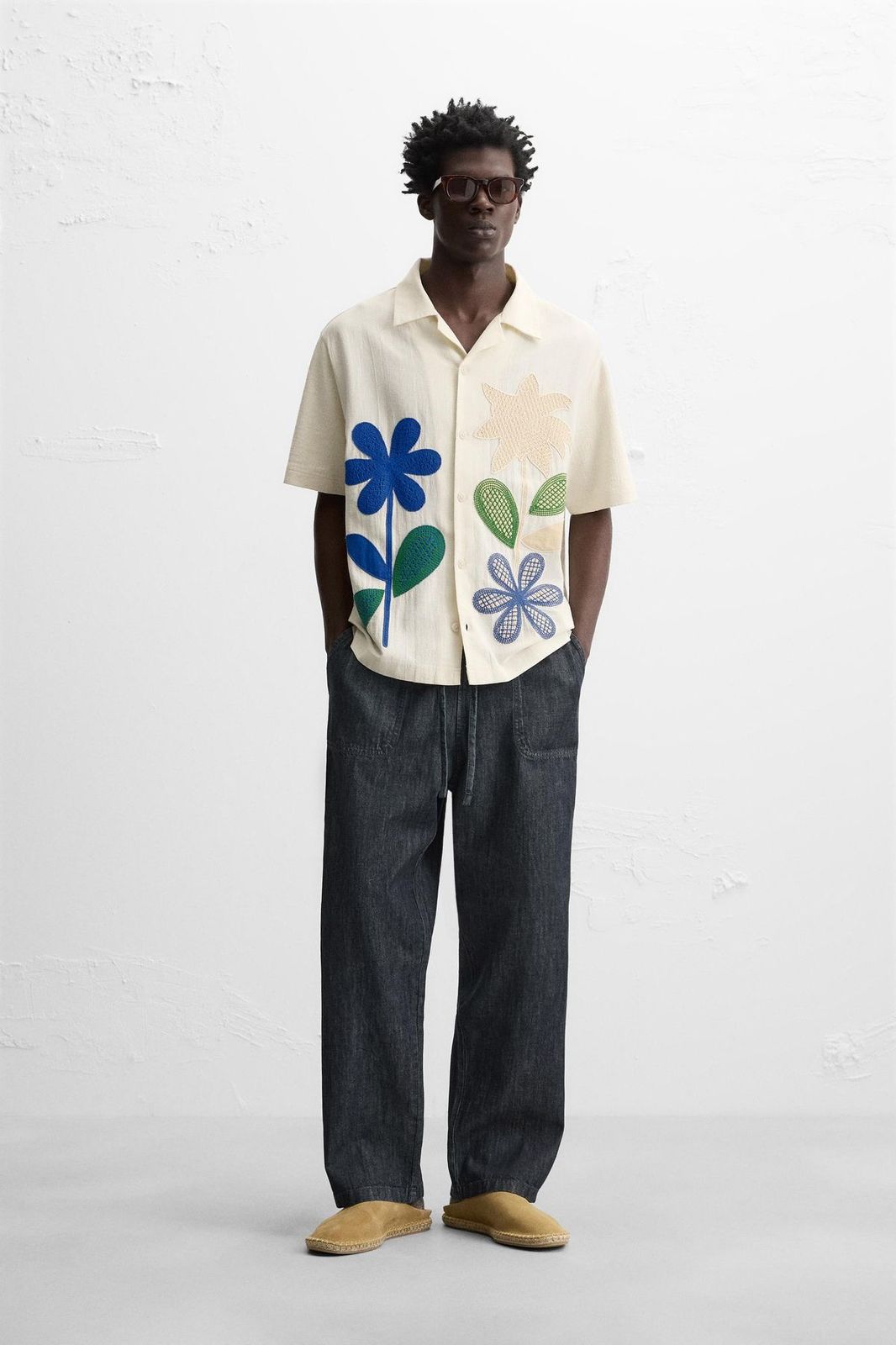 Men's Embroidered Floral Camp Collar Shirt