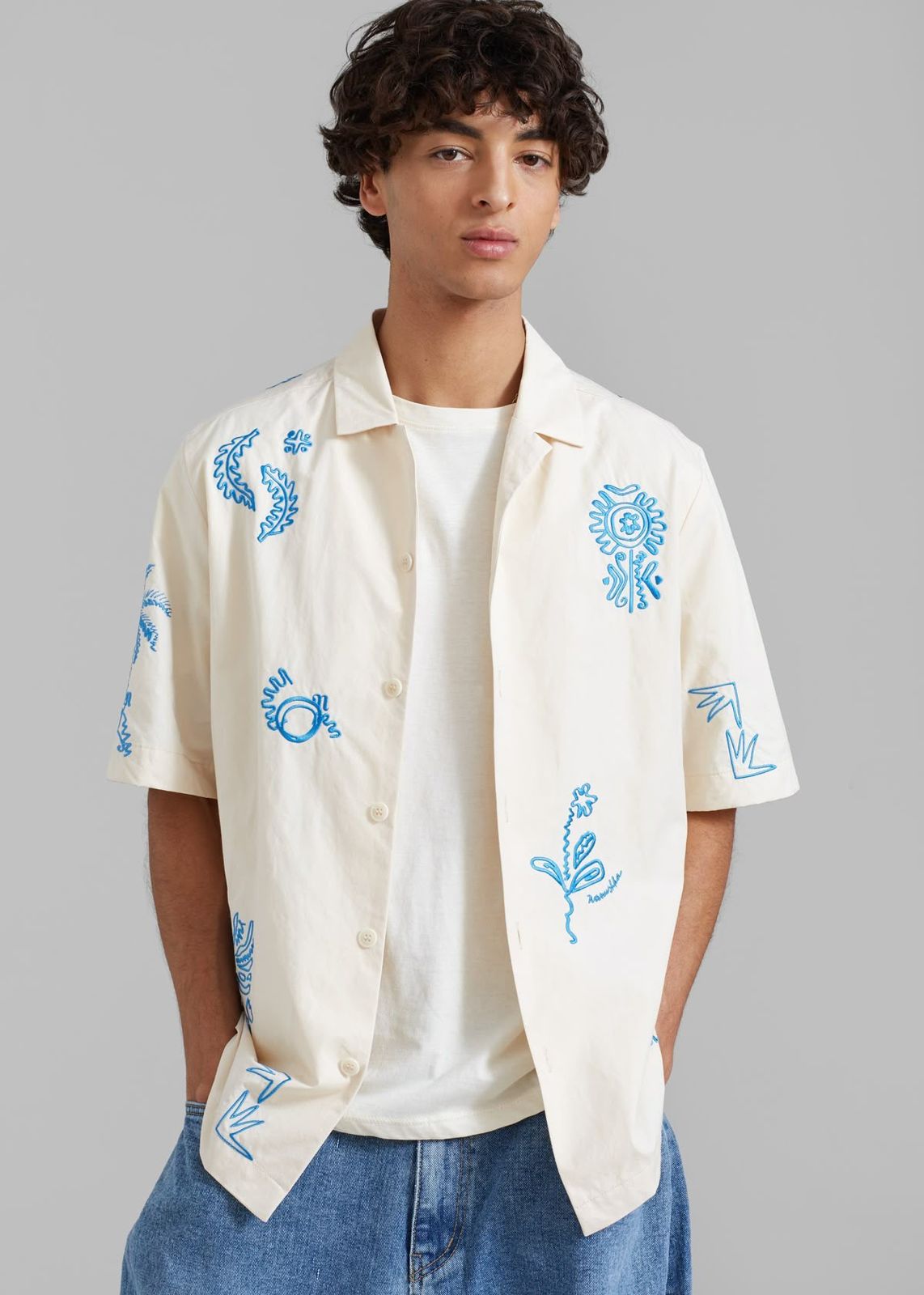 Men's Casual Cotton Shirt – Off-White Short Sleeve with Playful Sky Blue Embroidered Motifs