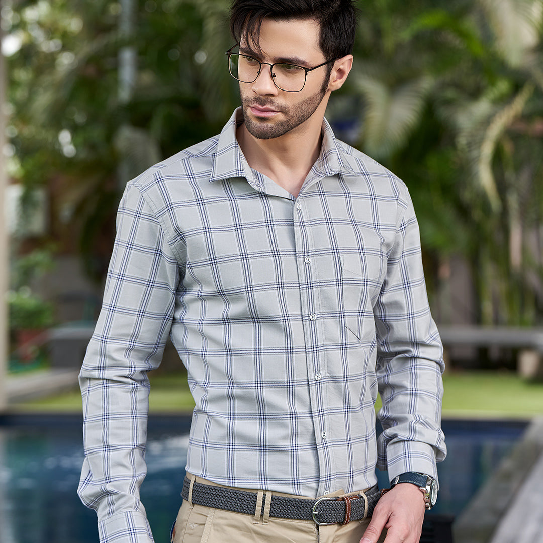 Off White Shirt With Blue Checked Pattern And Spread Collar